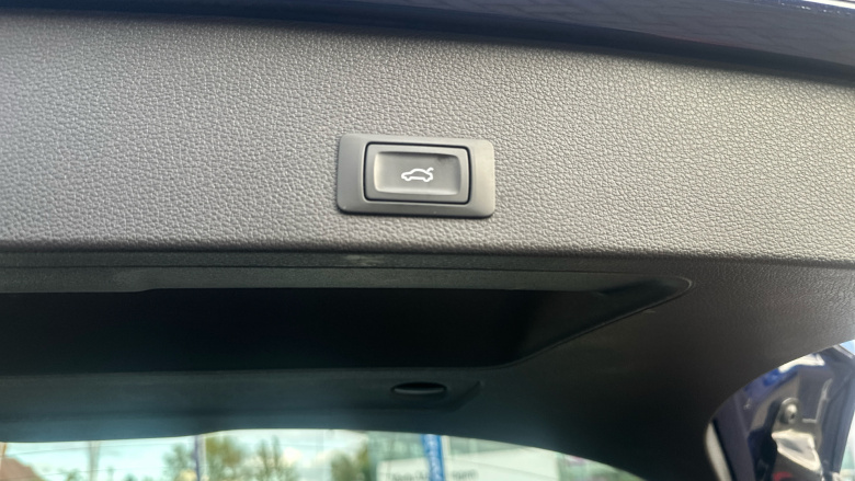 Audi Q2 30 TFSI Sport 5dr Petrol Estate